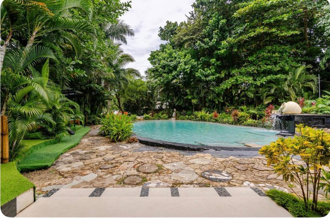 Ocho Artisan Bungalows (Adults Only) 타마린도 외부 사진
