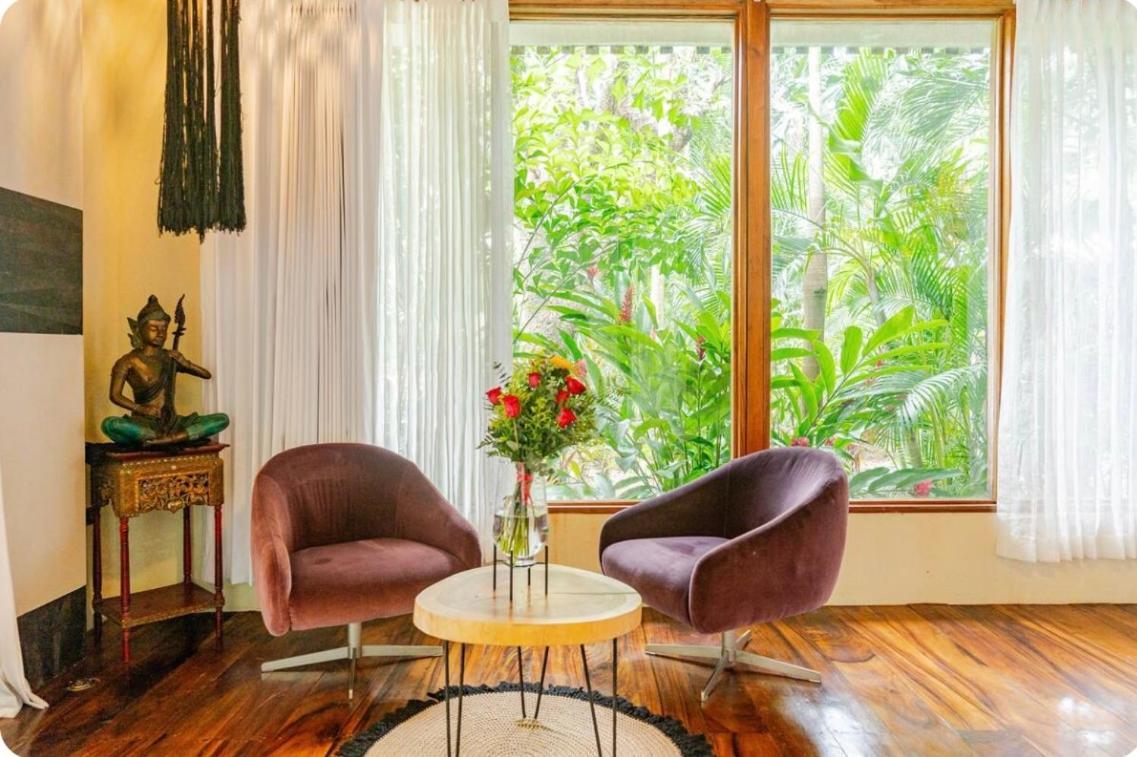 Ocho Artisan Bungalows (Adults Only) 타마린도 외부 사진