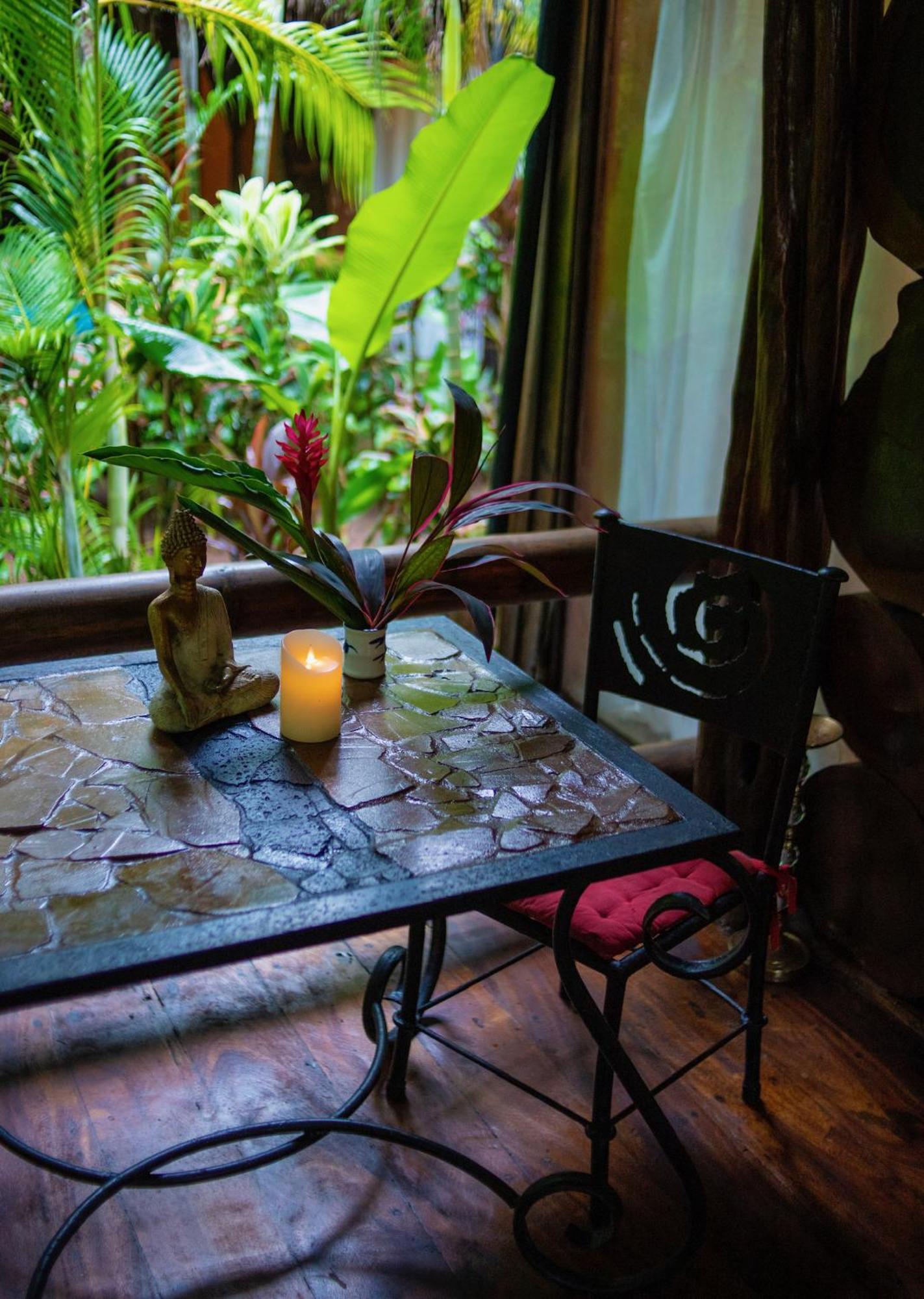 Ocho Artisan Bungalows (Adults Only) 타마린도 외부 사진